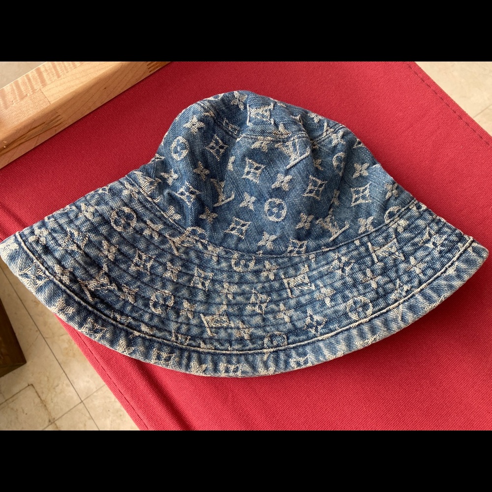 Louis Vuitton Chapo monogram denim sun hat 🎩❤️